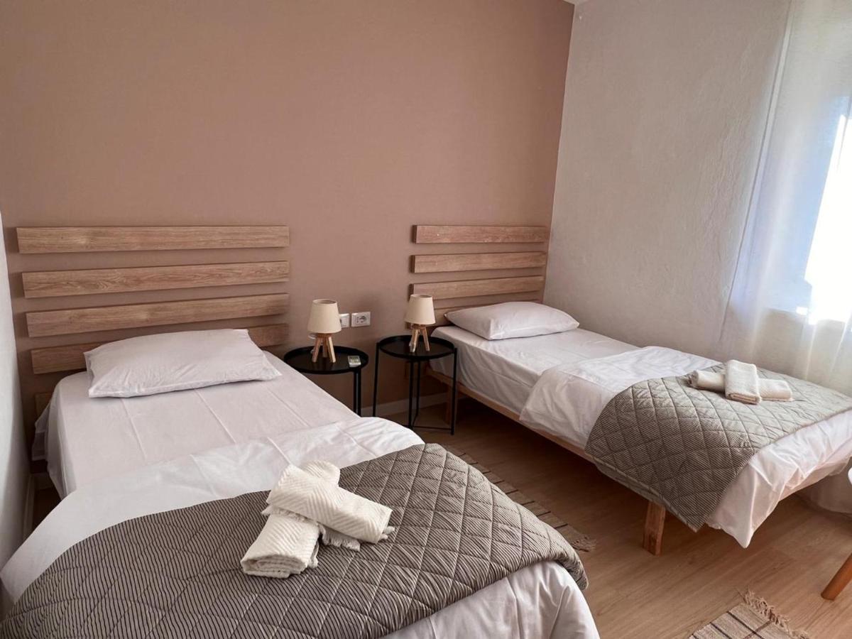 Centre Apartment In Шкодер Экстерьер фото